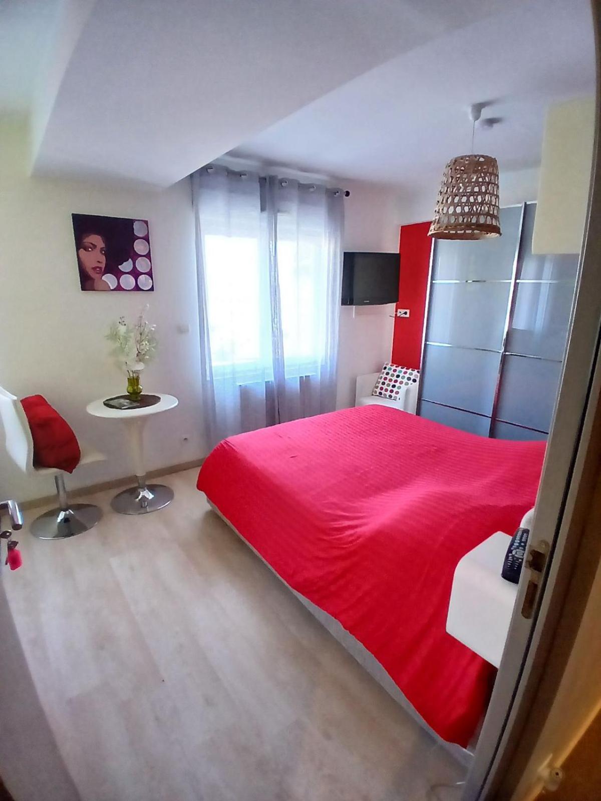 גראבלין Hotel Le 116 מראה חיצוני תמונה